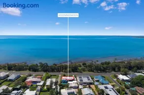 Beachhouse On The Esplanade - Image 1