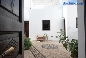 Elegant-Lindian Villa Marietta - Image 3