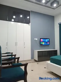 COMFORT HOME - Image 5