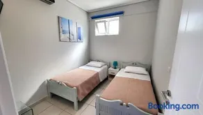 Spacious Modern apartment - Image 1