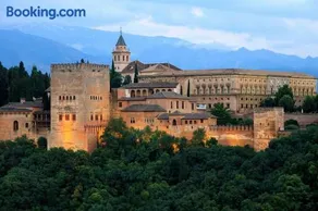 Apartamento con zona chill-out y preciosas vistas - Image 1