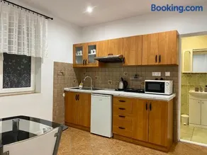 Vanessa apartments - Image 2
