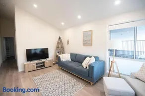 The Basin Nest, a peaceful home at St Georges Basin - Image 3