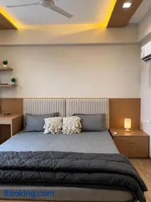 Shiro Stays, Cozy 1 BHK Retreat - Image 3