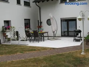 Sunny Hill - Image 2