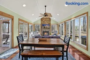 Cabin w hot tub, fire pit & deck - Image 2