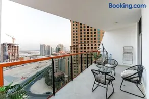 Cosy 2 Bed Apartment in Al Jaddaf - Image 2