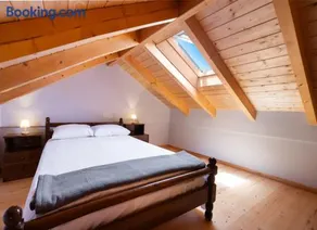 Santa Marina House - Image 2