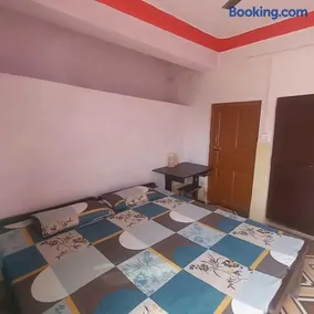 Hari Om Home Stay - Image 3