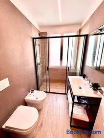 CINQUE TERRE Hub Suite ART - Image 3