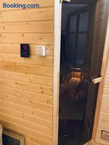 Mountain Chalet Donovaly with Sauna & Jacuzzi - Image 3