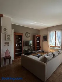 Este Stay - Image 2