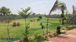 Prem Villas Hotel - Image 2