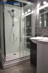 Studio classé de 39 m2 au pied des thermes - Image 2