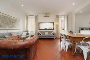 Pantheon 2 Bedrooms - Image 4