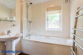 Kingham Lodge - Image 3