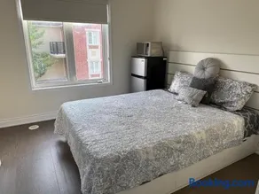 Private, Secure, Immaculate & Cozy Room - Image 1