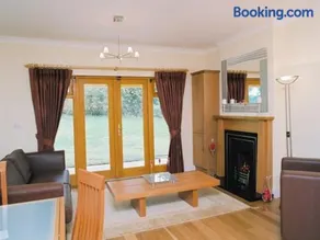 Heyward Mews Holiday Homes by Trident Holiday Homes - Image 4