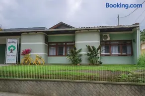 Hostel Feel Home - Image 1