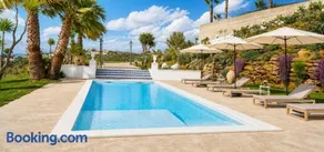 Voll ausgestattete charmante Villa mit privatem Pool, Garten und Grill | Nah am Strand | Haustiere sind willkommen - Image 2