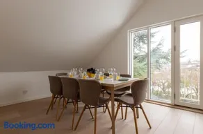 Sunlit Loft Apartment in Valby with Parking for 8 - Image 3