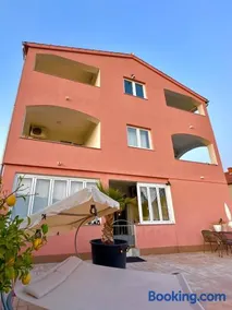 Villa TIME OUT - Image 1