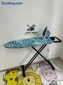 Cozy Nest Home Stay Tangkak 东甲暖巢民宿 - Image 1