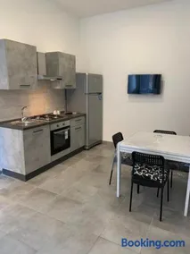 miris apartment fast comfortable naples airport capodichino 25 minutes walk self check-in - Image 5