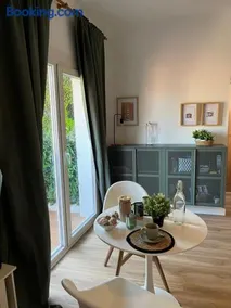 Apartament de la Madrona 1st floor Easy street parking - Image 2