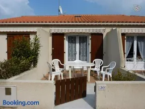 Duplex Brem Sur Mer Piscine Proximité Plage Parking 5 pers Max - Image 1