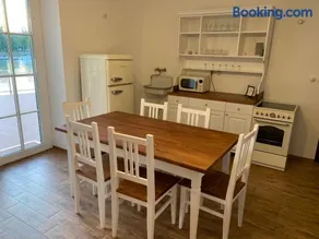 Százesztendős Révészház Apartman - Image 4