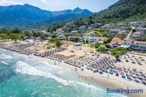 Artemis Beach Apartments - Image 1