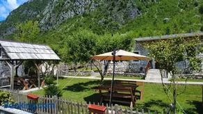Stomici Guesthouse - Image 3