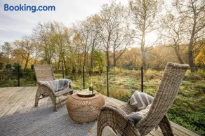 Room8 luxury glamping - Image 2