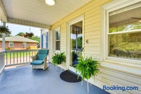 The Cottage on Corinth - Image 1