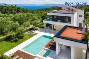 Luxurious Villa Laurea near Labin with Pool, Sauna & Sea View - Image 1