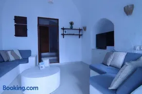 Dionysos Cave Villa with Plunge Pool Near Wineries - Image 2