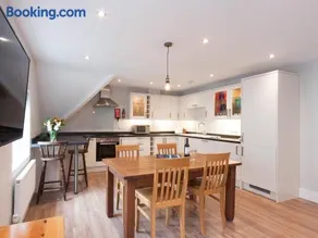 The Nest - Image 5