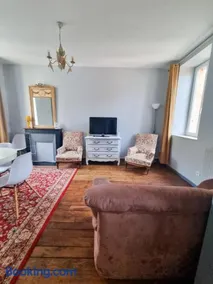 Duplex Quartier Historique Forteresse des Ducs de BOURBON - Image 4