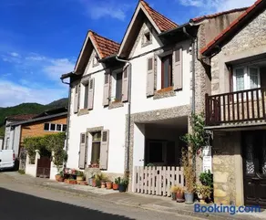 Grande Maison De Village Cazavet - Image 1