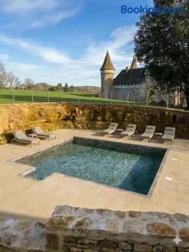 Au coeur d'un site historique classé - 4 étoiles - Piscine - Image 2