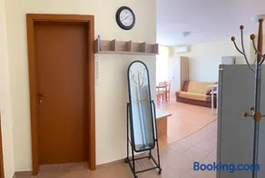 Nessebar Fort Club Apartment 226 - Image 1