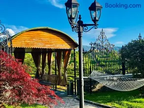 Green villa panorama - Image 3
