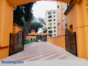 Azure Courtyard - vibrant and cozy vibe - Image 3