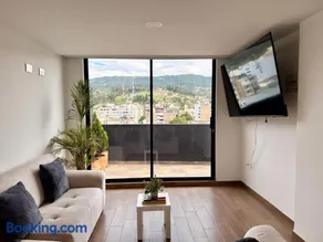 Apartamento Nuevo Central Piso 7 Terraza privada - Image 4