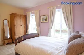 Ashmount Lodge - Image 2