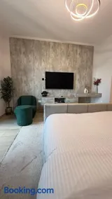 Upscale Studio in Yas Island - Image 4
