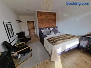 Sonnenhang Apartment - Image 1