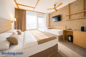 Hotel Adamantino - Image 3