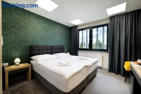 King Stadium Hotel - Image 2